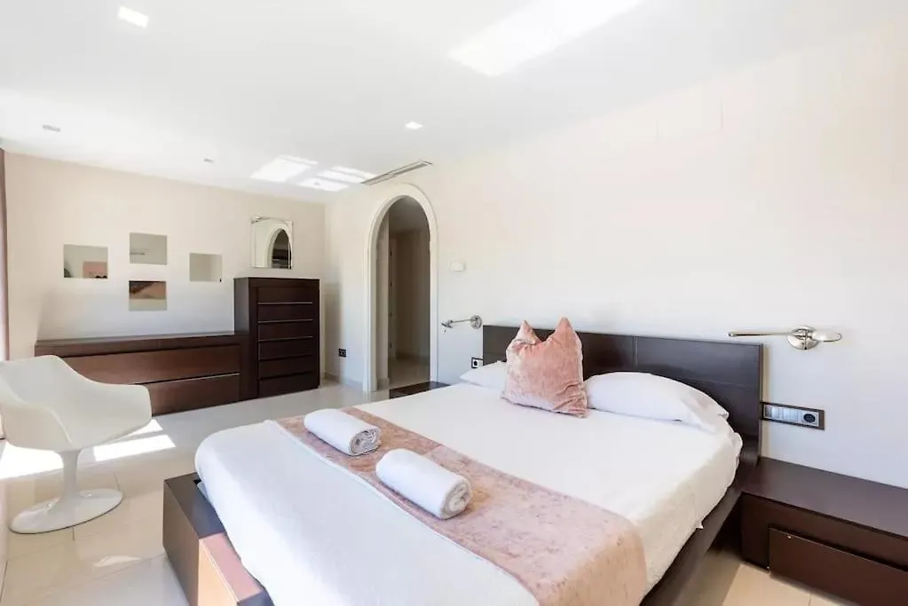 Ohana Luxury Villa With Heated Pool Malaga Spain